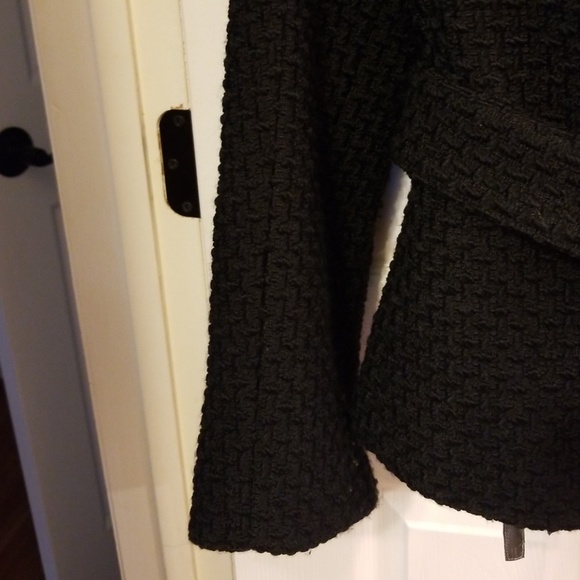 Coat - Picture 4 of 6